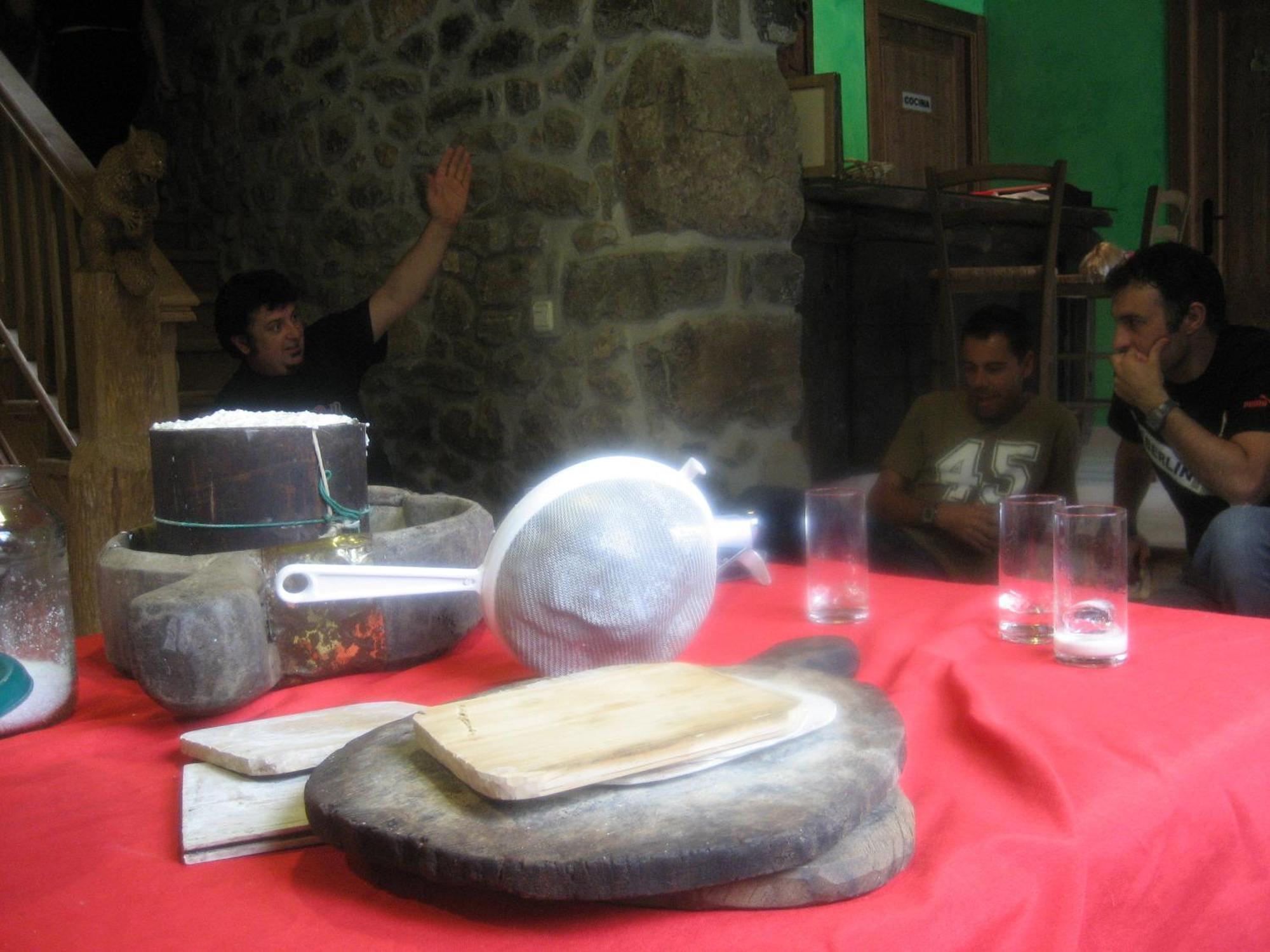 El Quesar De Gamoneo Hotel Gamonedo de Cangas Kültér fotó
